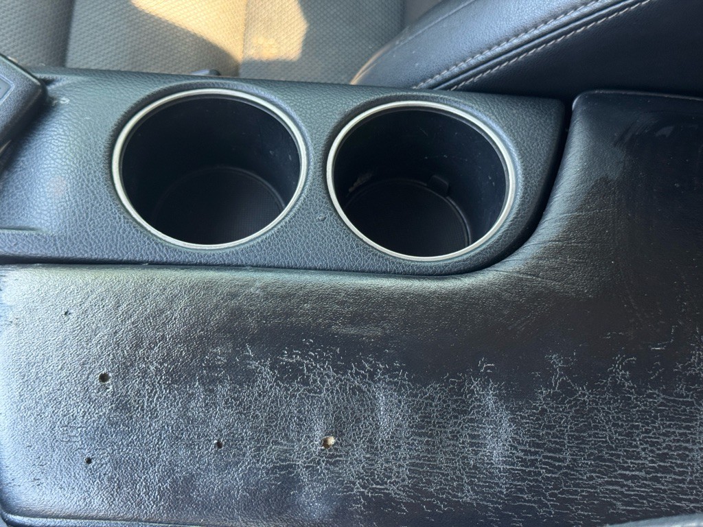 2015 Lexus IS Image 31