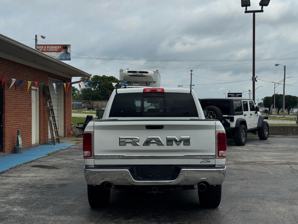 2016 RAM 1500 Image 7