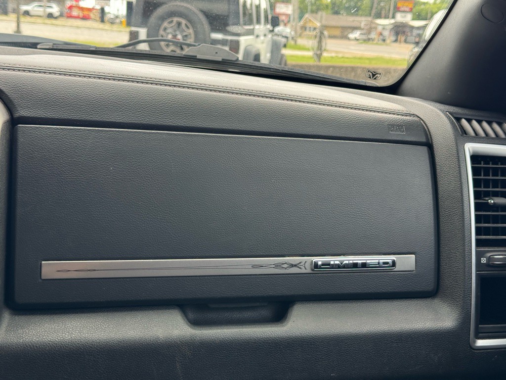 2016 RAM 1500 Image 28