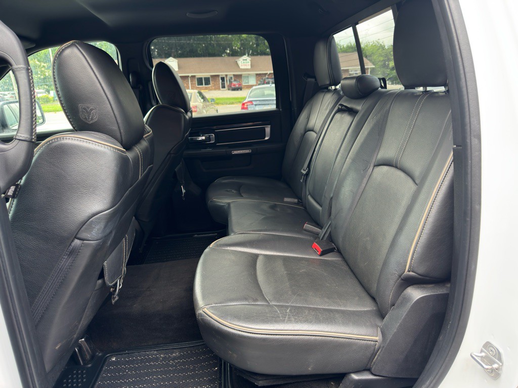 2016 RAM 1500 Image 32