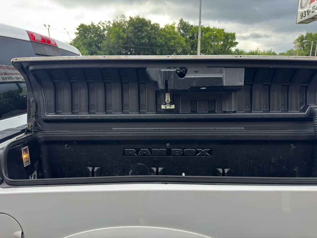 2016 RAM 1500 Image 40