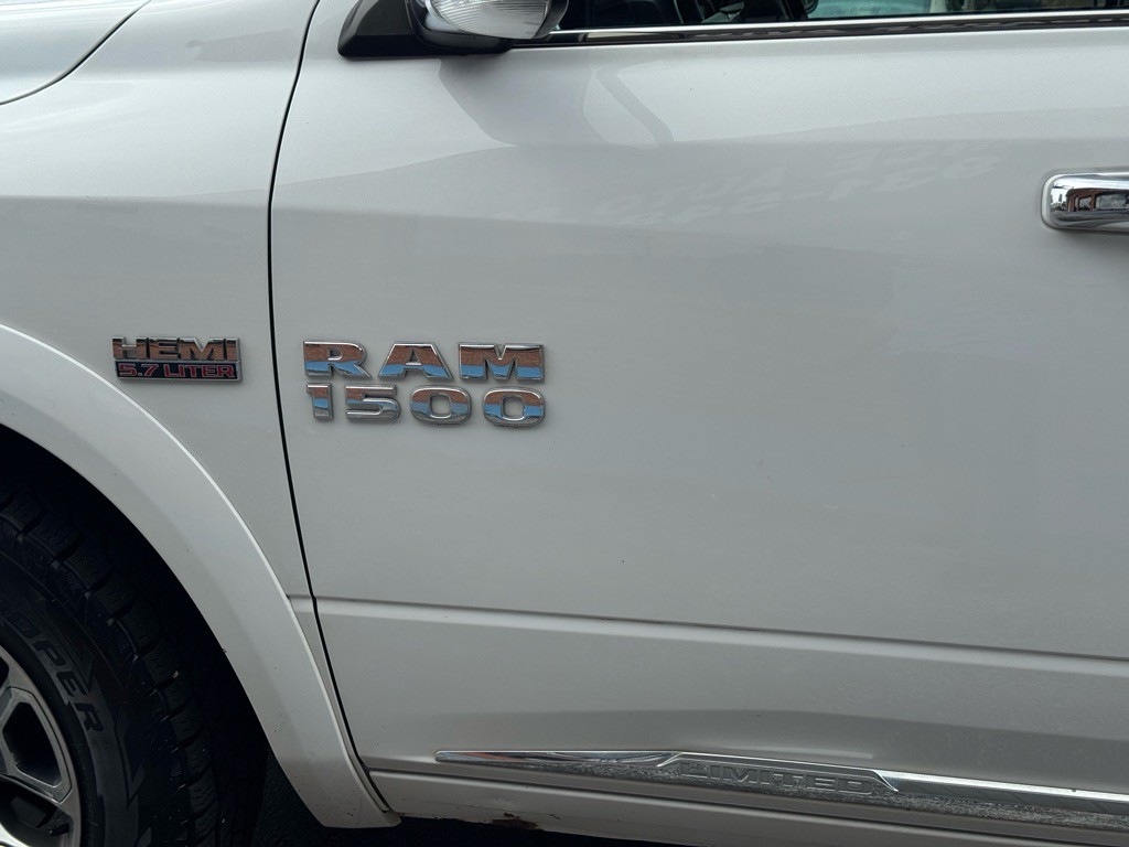 2016 RAM 1500 Image 43