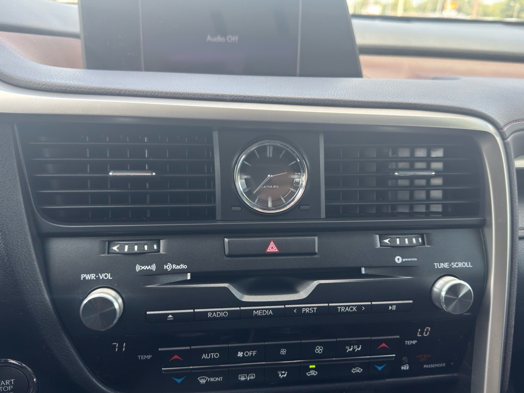 2016 Lexus RX Image 14