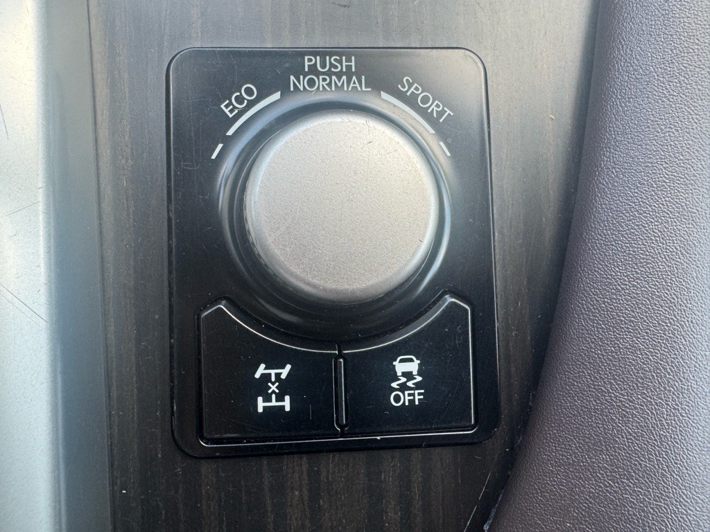 2016 Lexus RX Image 18