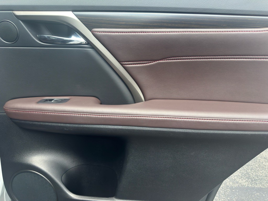 2016 Lexus RX Image 33