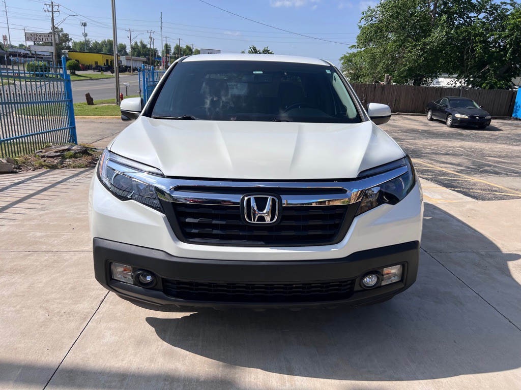 2017 Honda Ridgeline Image 21