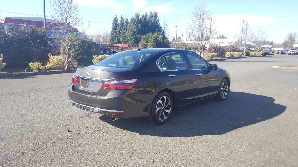 2016 Honda Accord Image 4
