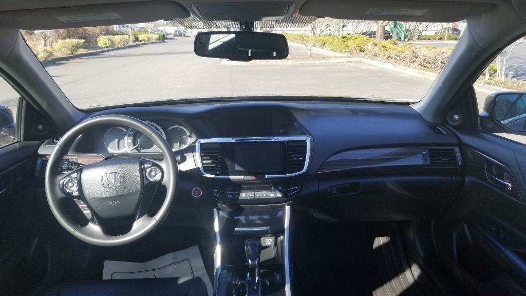 2016 Honda Accord Image 8