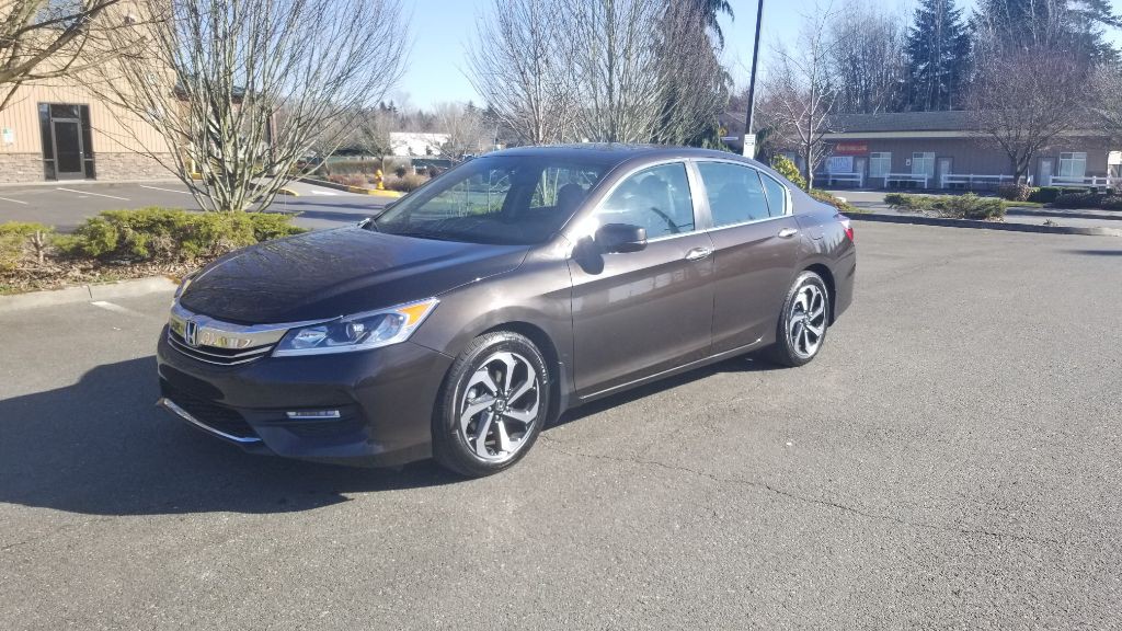 2016 Honda Accord Image 12