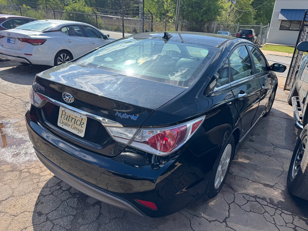 2012 Hyundai Sonata Image 3