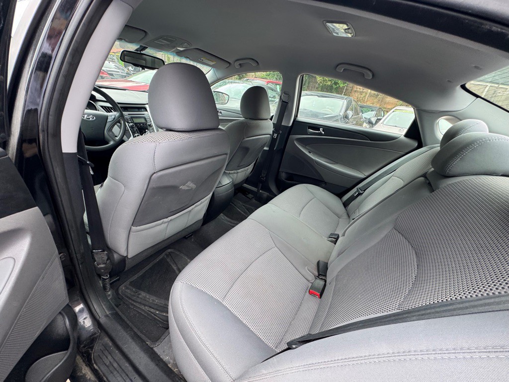 2013 Hyundai Sonata Image 6
