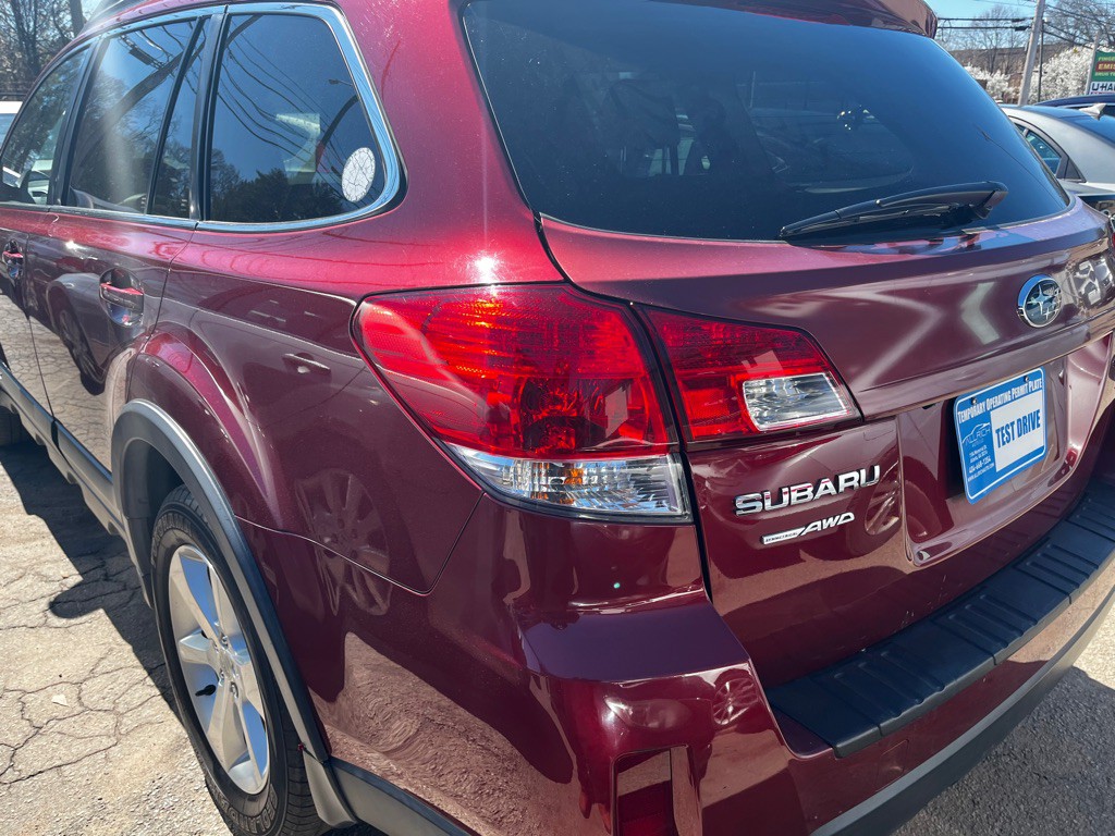 2013 Subaru Outback Image 3