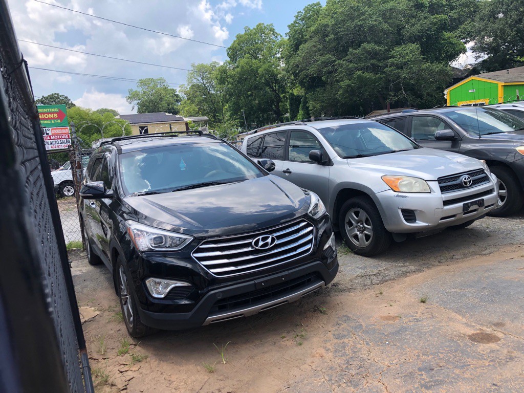 2015 Hyundai Santa Fe Image 2