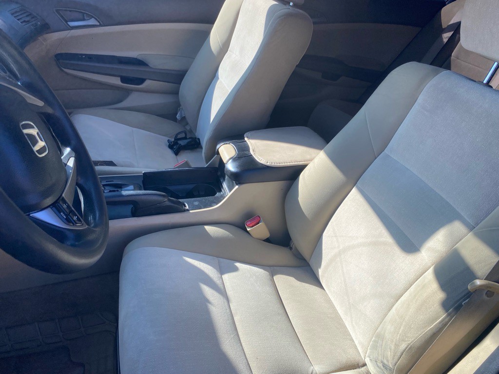 2010 Honda Accord Image 6