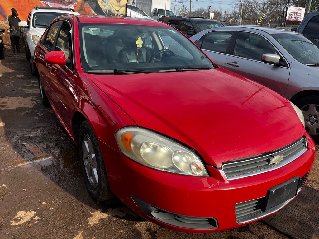 2010 Chevrolet Impala Image 2