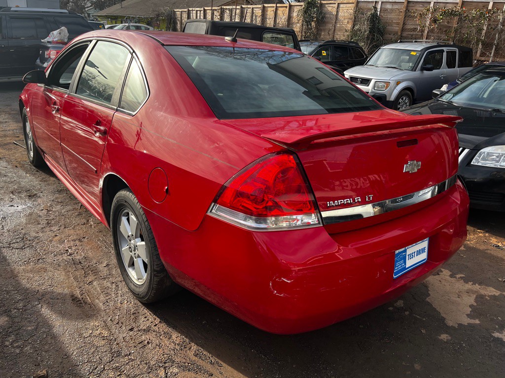 2010 Chevrolet Impala Image 3