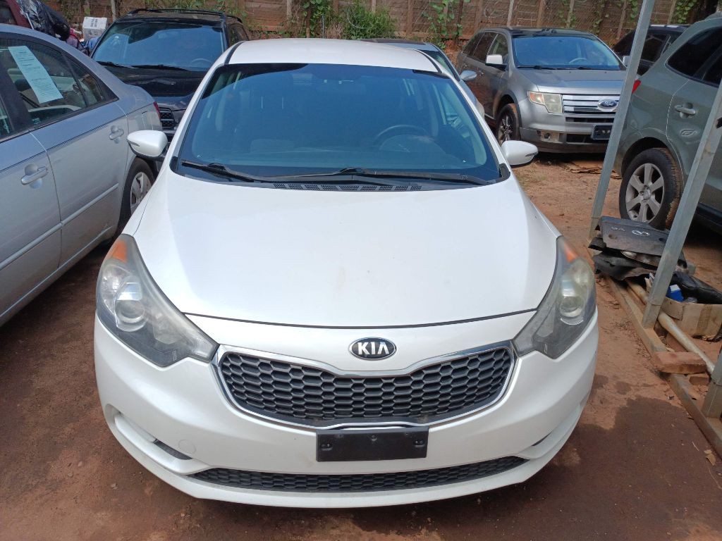 2016 Kia Forte Image 4