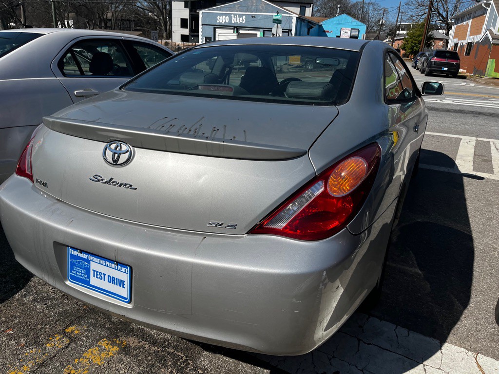 2005 Toyota Camry Image 3