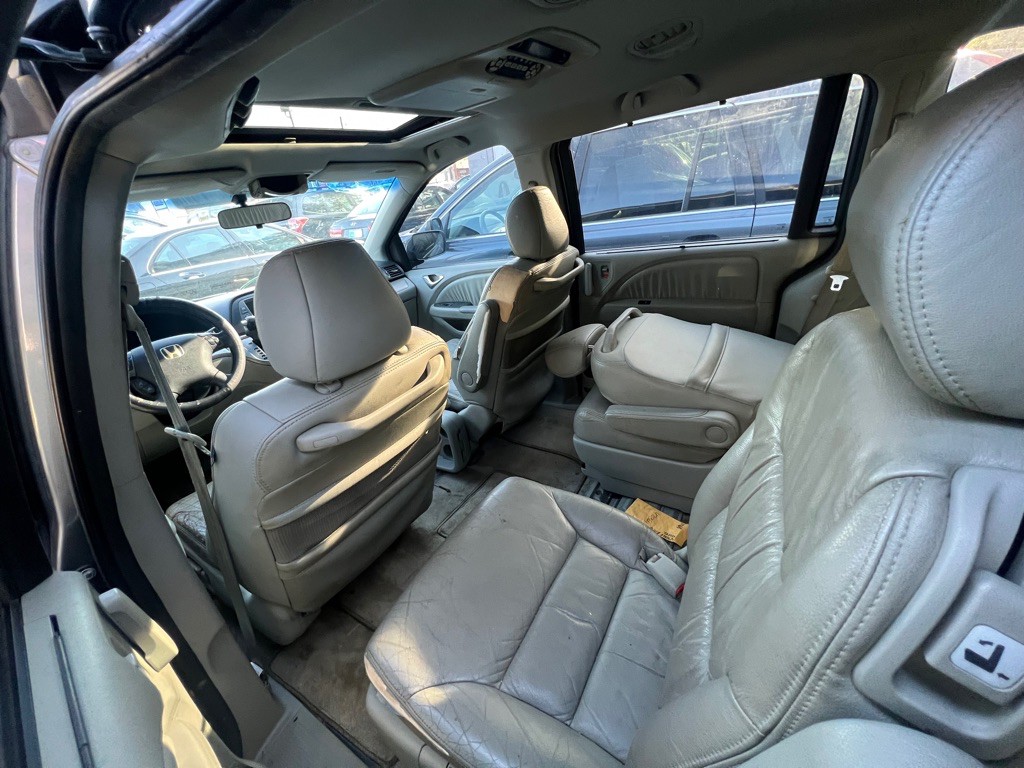 2007 Honda Odyssey Image 6