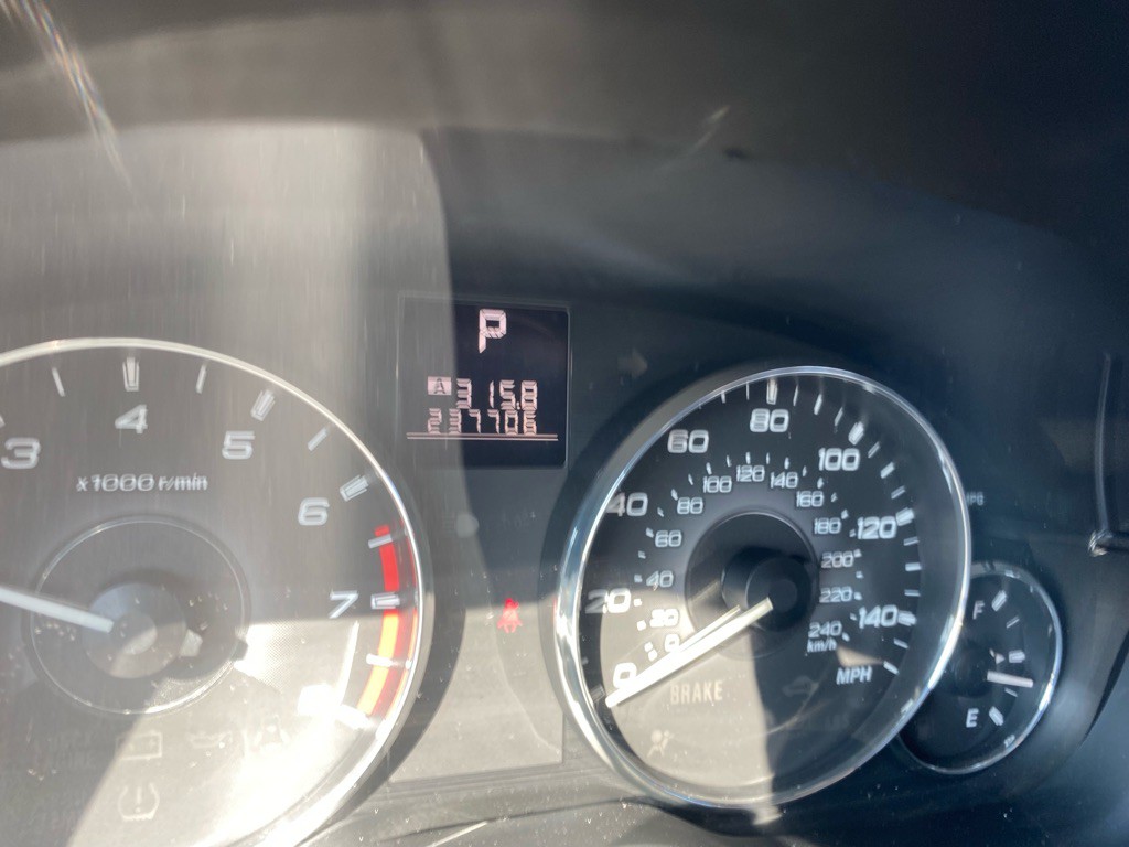 2011 Subaru Legacy Image 7