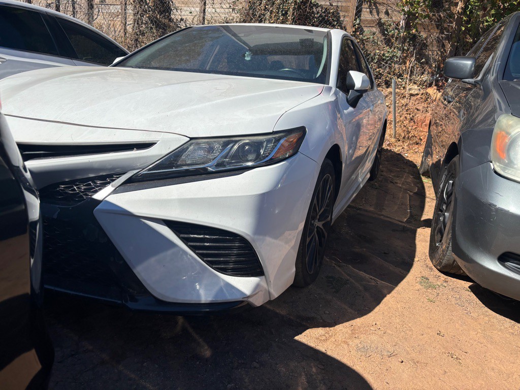 2018 Toyota Camry Image 4