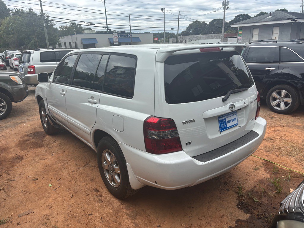 2005 Toyota Highlander Image 5