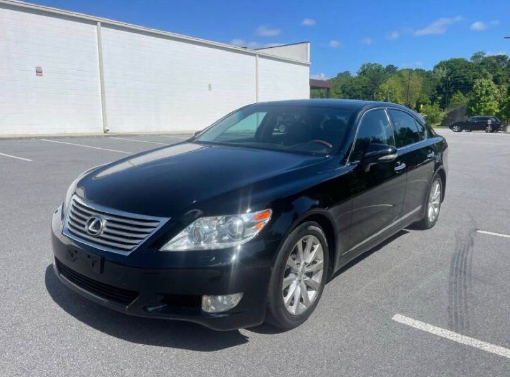 2012 Lexus LS Image 2
