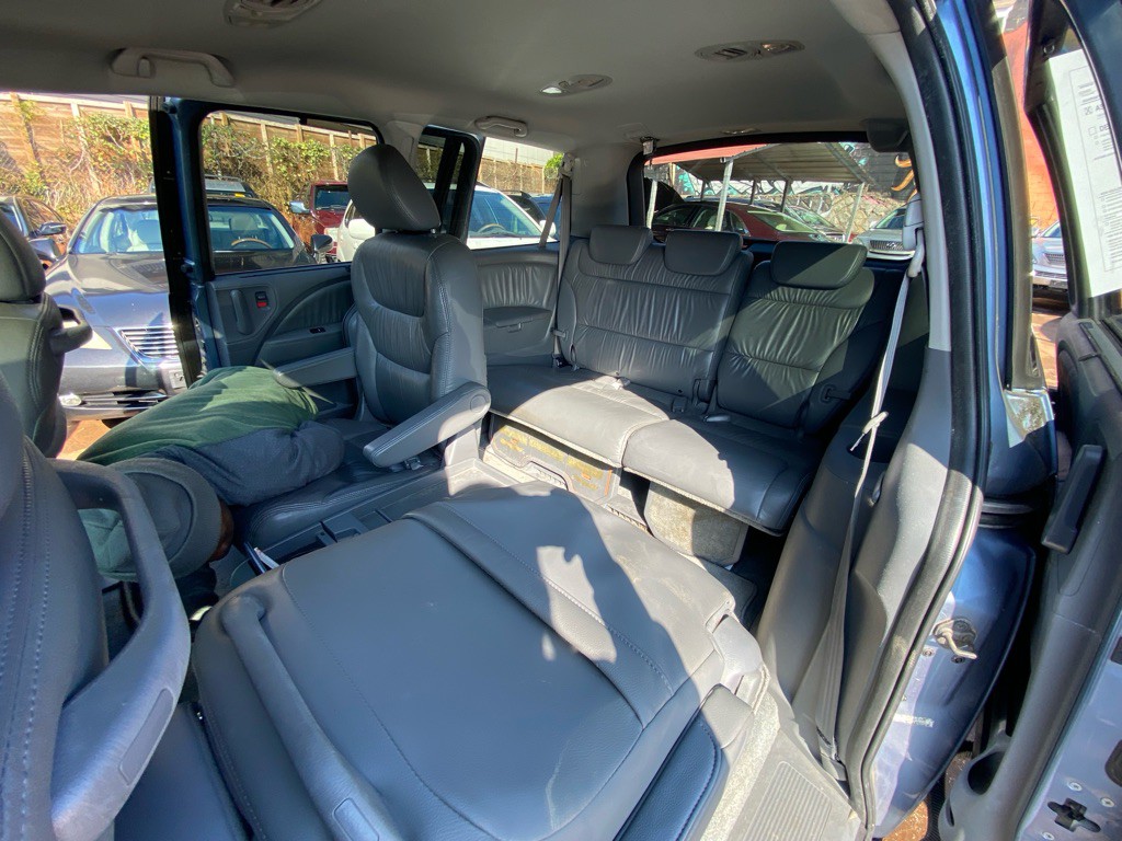 2007 Honda Odyssey Image 6