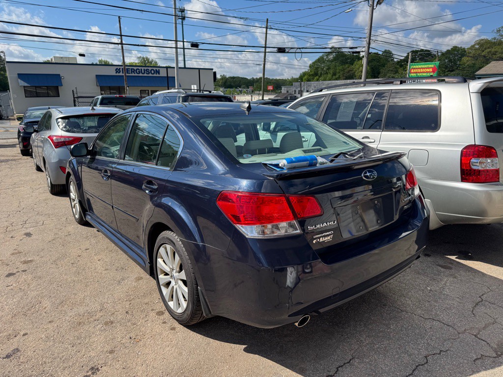 2012 Subaru Legacy Image 3