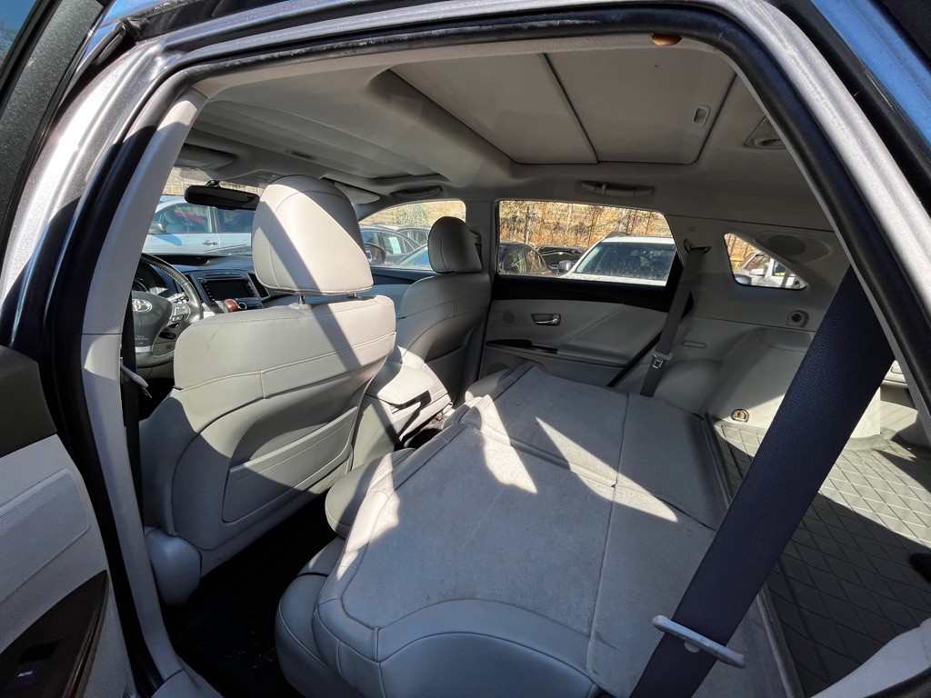2009 Toyota Venza Image 5