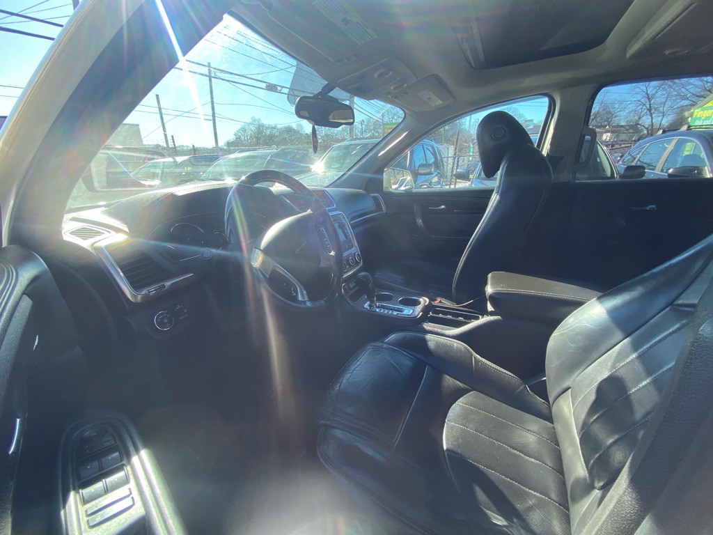 2014 GMC Acadia Image 5