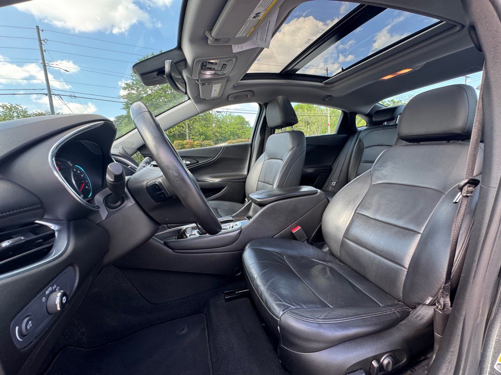 2016 Chevrolet Malibu Image 6