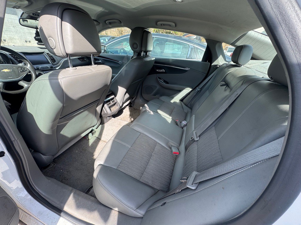 2014 Chevrolet Impala Image 6