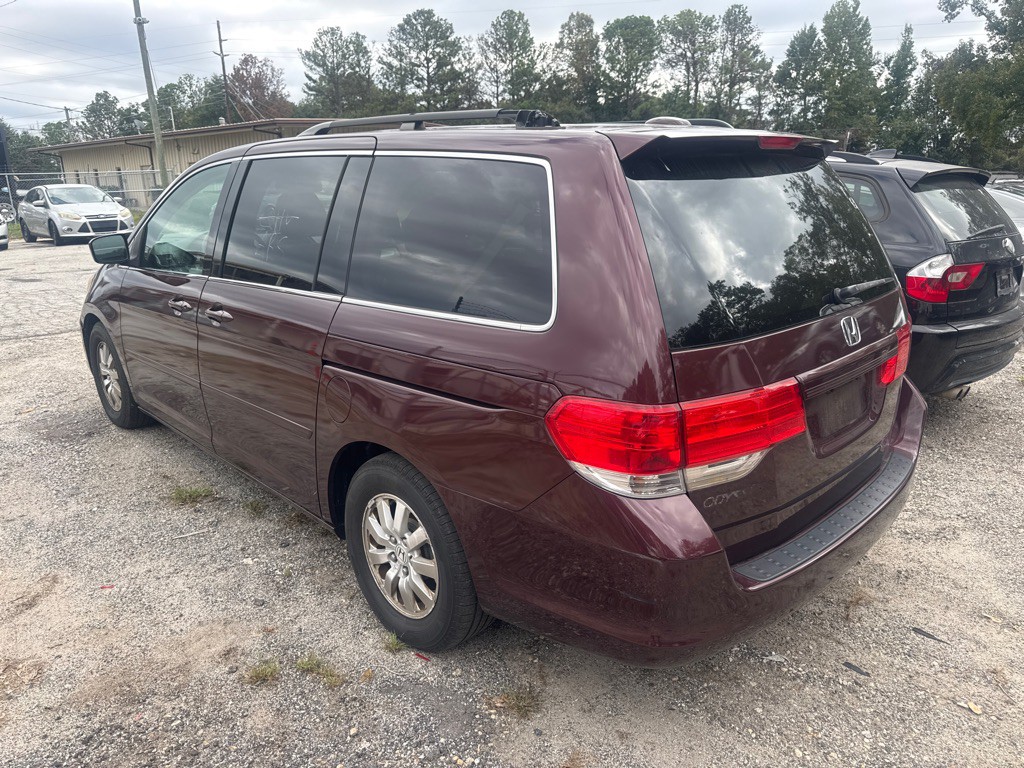 2010 Honda Odyssey Image 2
