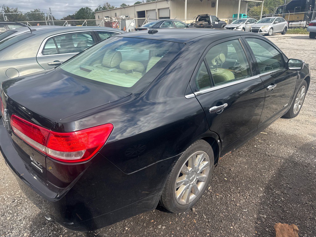 2012 Lincoln MKZ Image 3