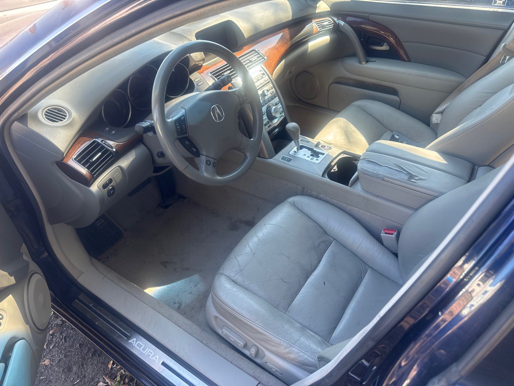 2006 Acura RL Image 3