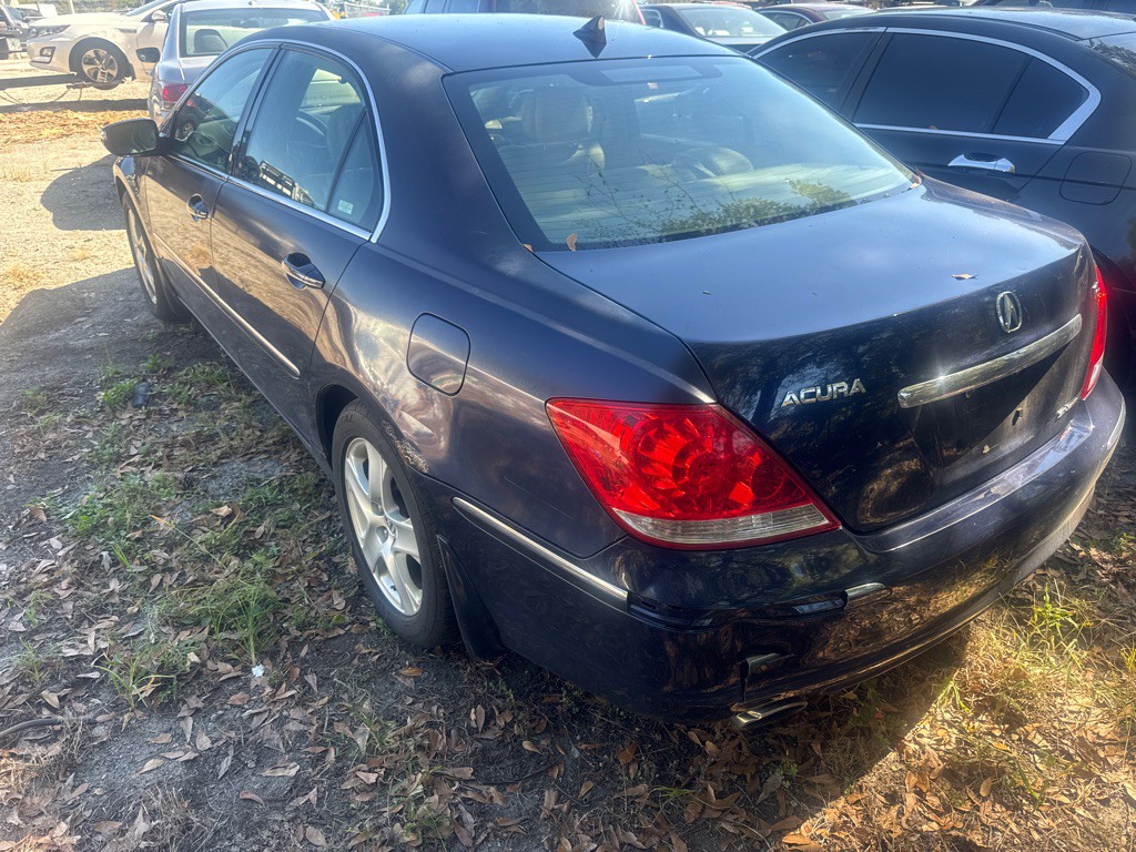 2006 Acura RL Image 4