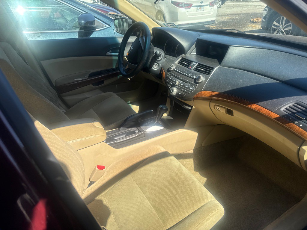 2011 Honda Accord Image 5