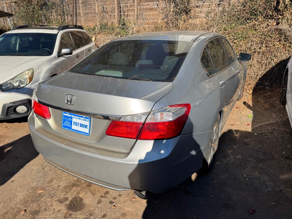 2013 Honda Accord Image 3