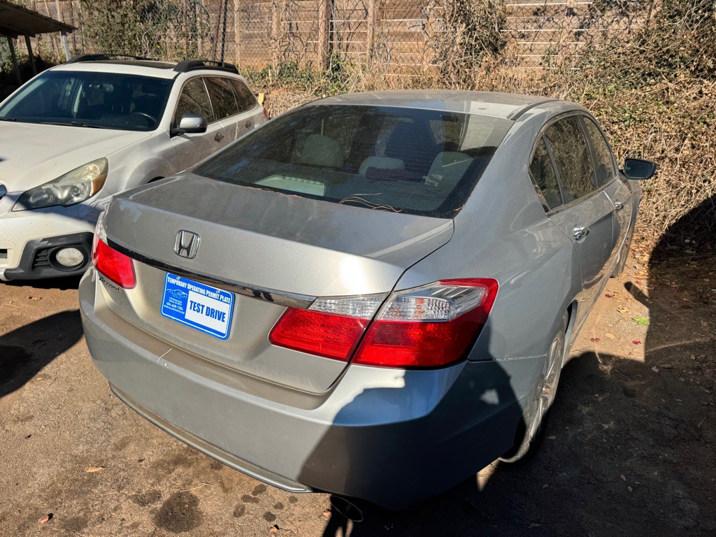 2013 Honda Accord Image 4