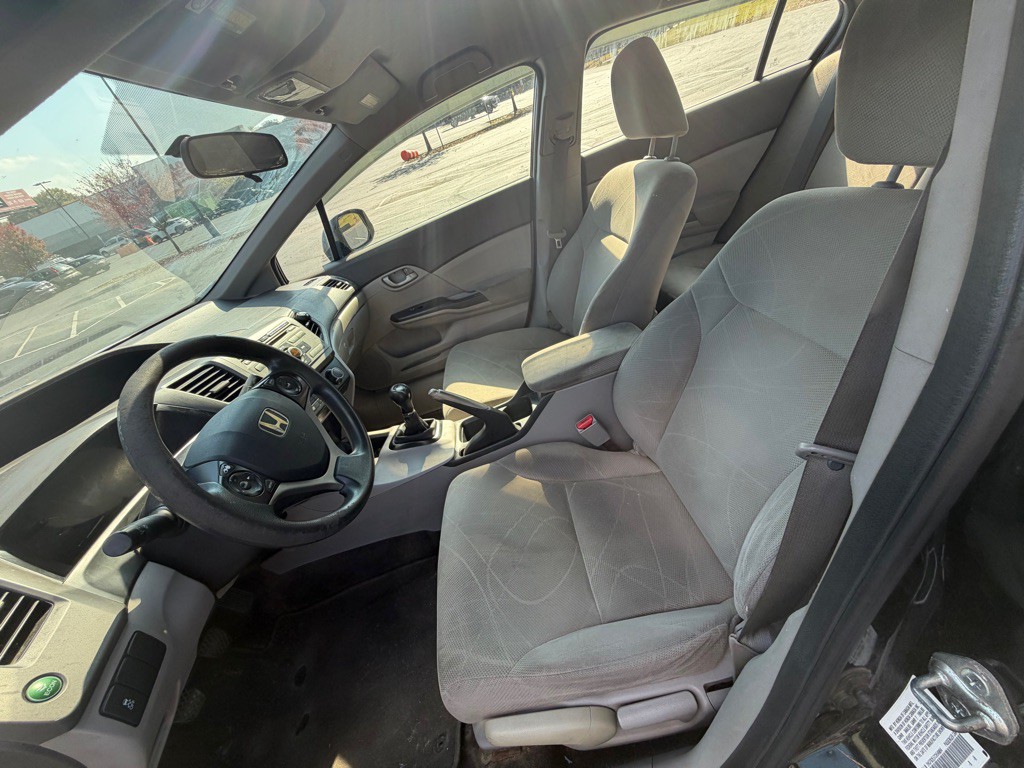 2012 Honda Civic Image 10
