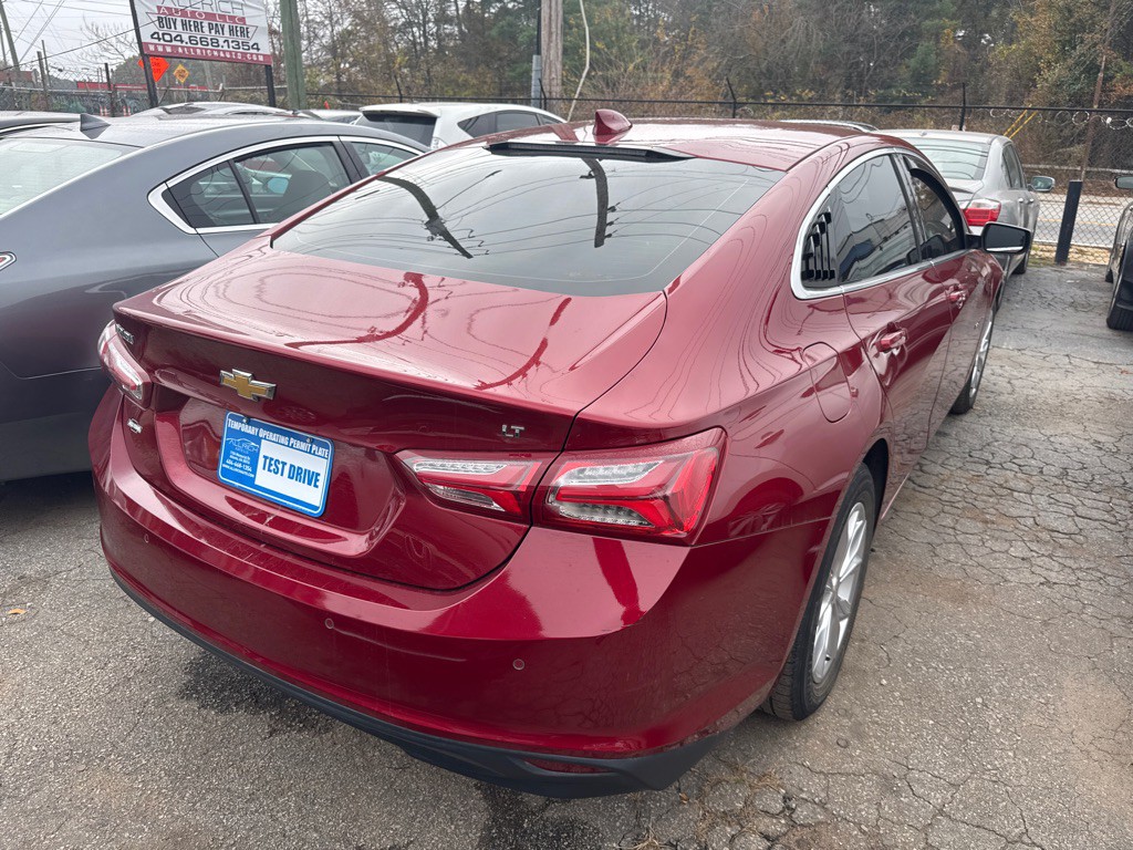 2019 Chevrolet Malibu Image 3