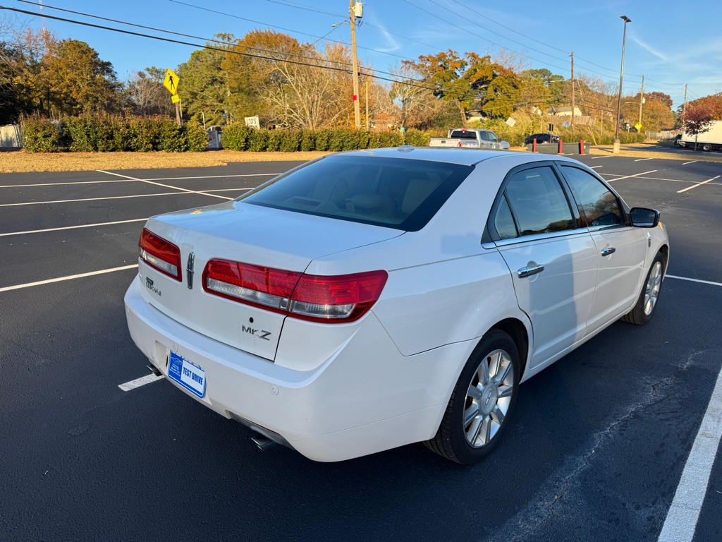 2012 Lincoln MKZ Image 12