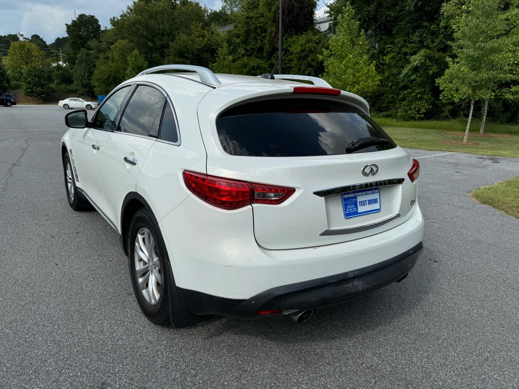 2009 INFINITI FX35 Image 4
