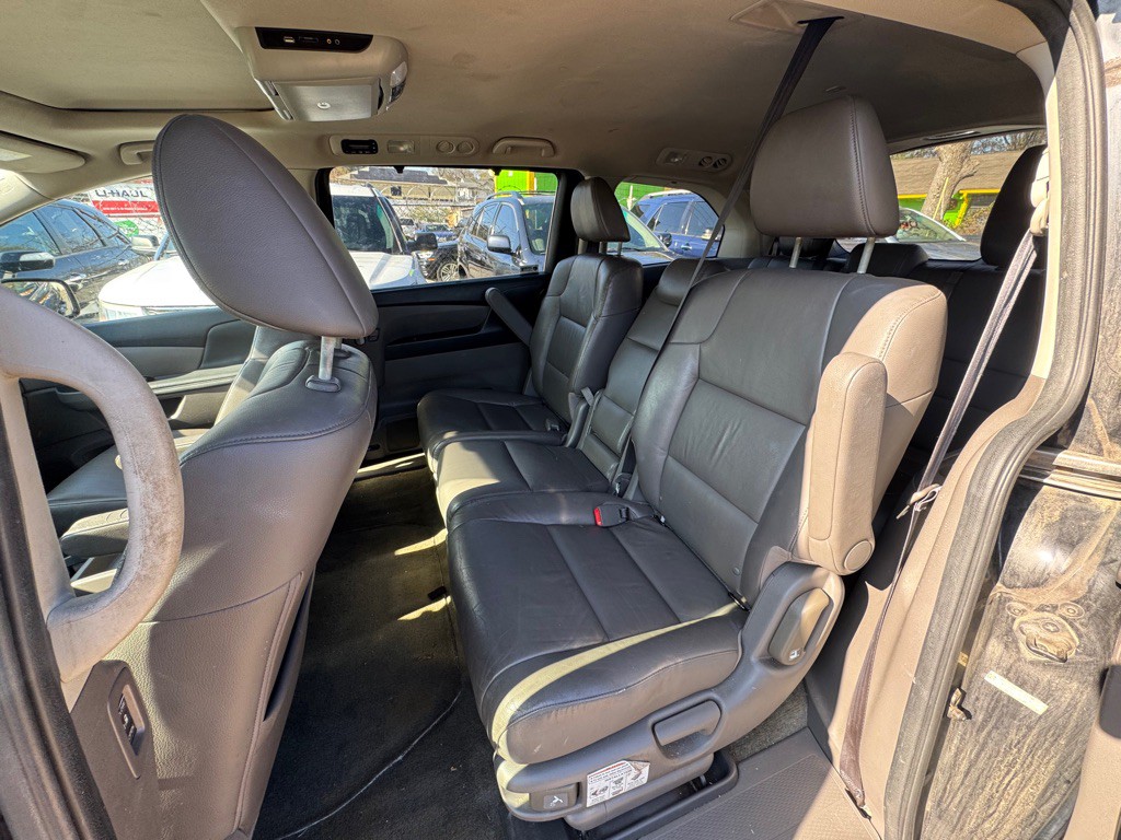 2013 Honda Odyssey Image 5