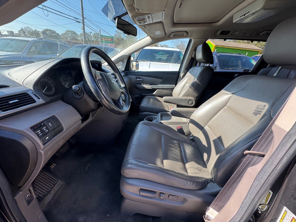 2013 Honda Odyssey Image 6