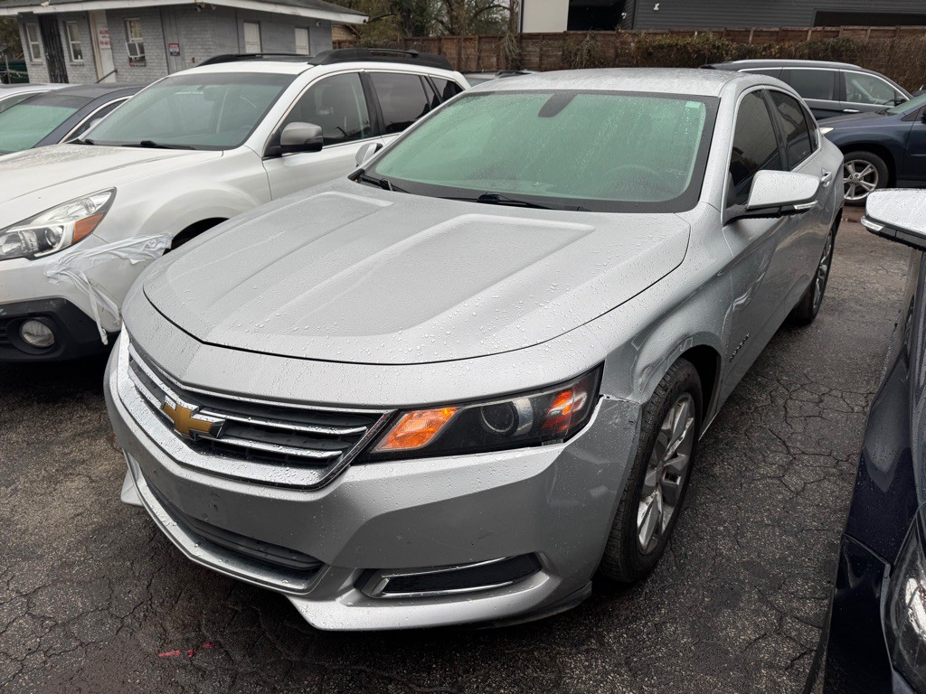 2017 Chevrolet Impala Image 2