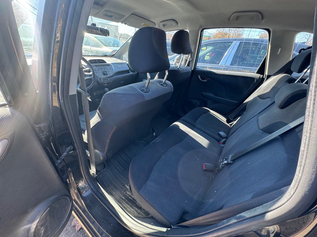 2010 Honda Fit Image 6
