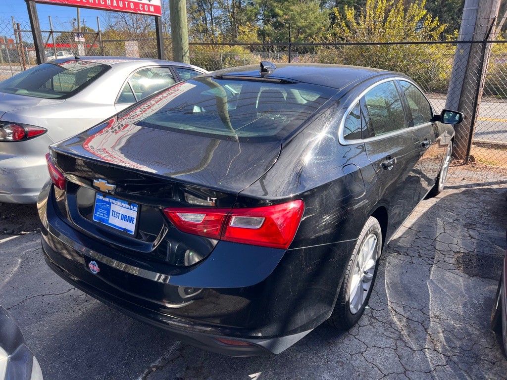 2016 Chevrolet Malibu Image 4
