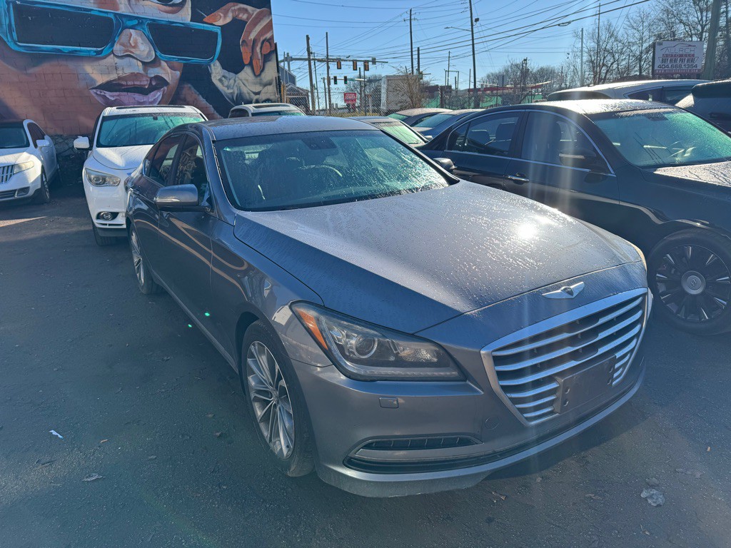 2016 Hyundai Genesis Image 2